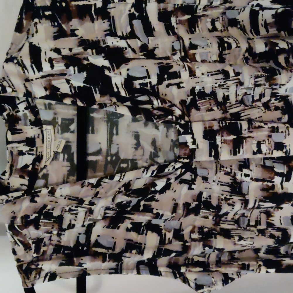 Dana Buchman, XL Black/Taupe/Gray, VNeck Top
